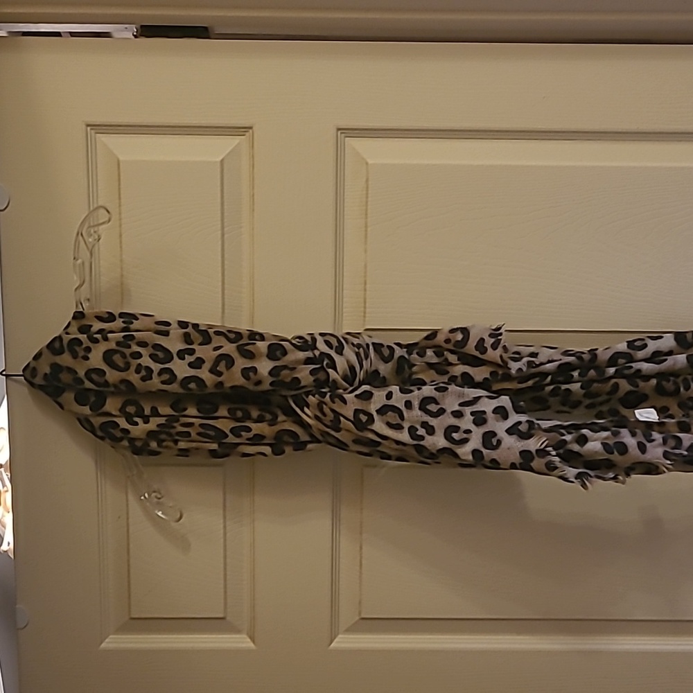 Leopard scarf wrap